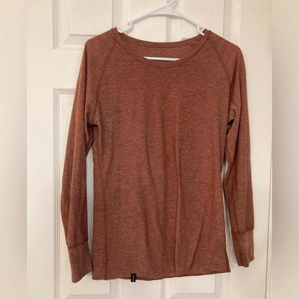 Duckworth medium shirt great for layering